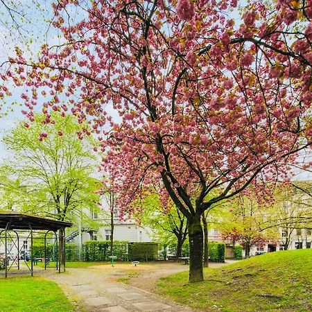 Wuppertaler Altbau-Traum Gutenberg - Naehe Dus & Dortmund & Koeln & Essen Apartment Exterior foto
